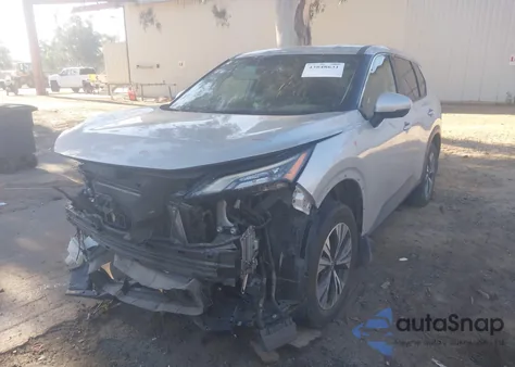 2021 Nissan Rogue Sv Fwd z USA, uszkodzony, nr VIN 5N1AT3BA3MC784516